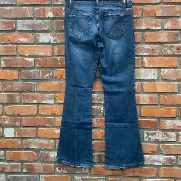 Guess Jeans - Picture 5 of 5